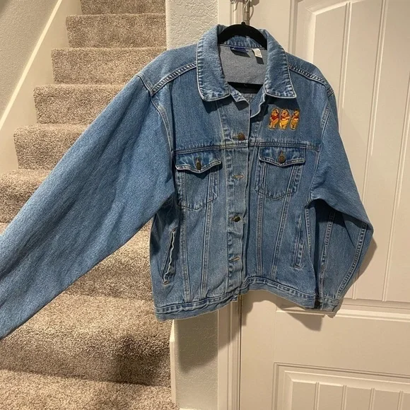 Vintage Winnie The Pooh Denim jacket size large - Picture 6 of 11
